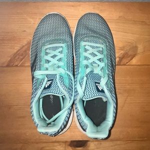 Adidas Cloudfoam Women’s Running Shoes Sneakers Size 9